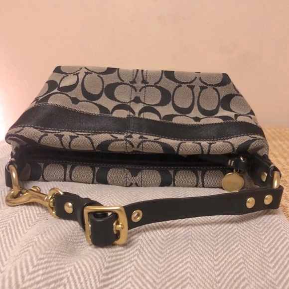 Coach Handbags - Authentic Coach Signature Collection